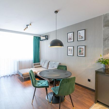 Noche Apartamenty Premium بيالا بودلاسكا المظهر الخارجي الصورة