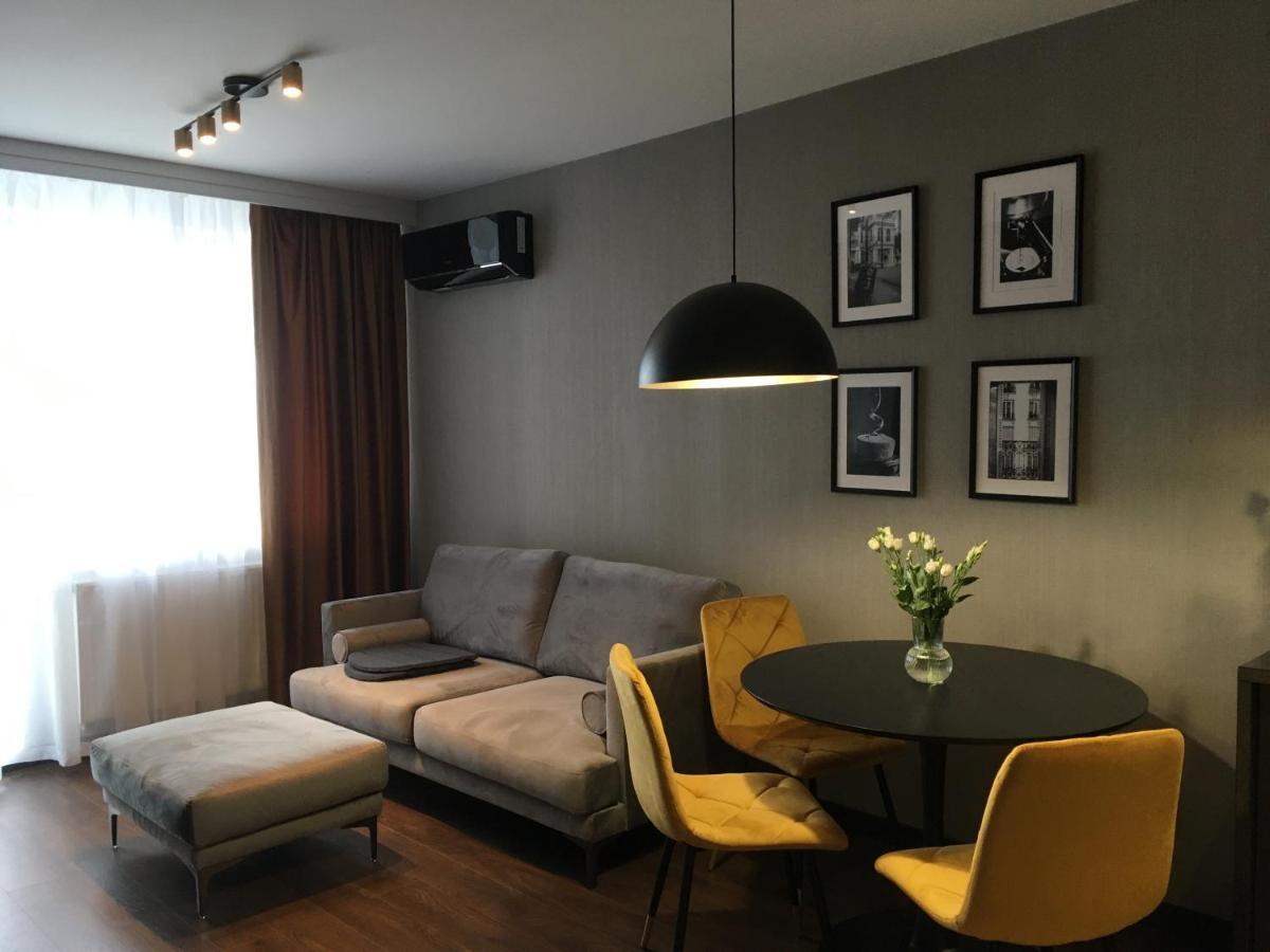 Noche Apartamenty Premium بيالا بودلاسكا المظهر الخارجي الصورة