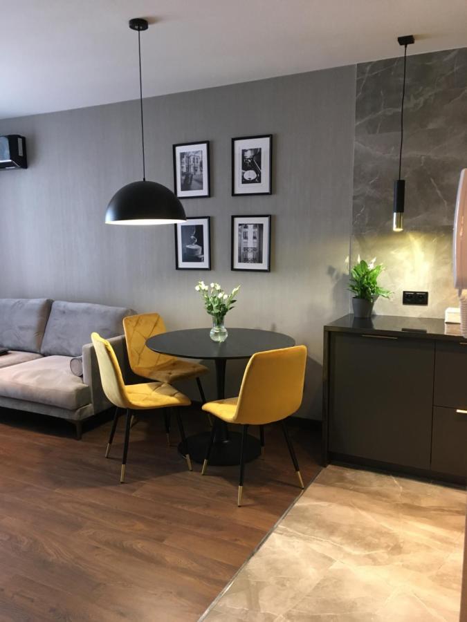 Noche Apartamenty Premium بيالا بودلاسكا المظهر الخارجي الصورة