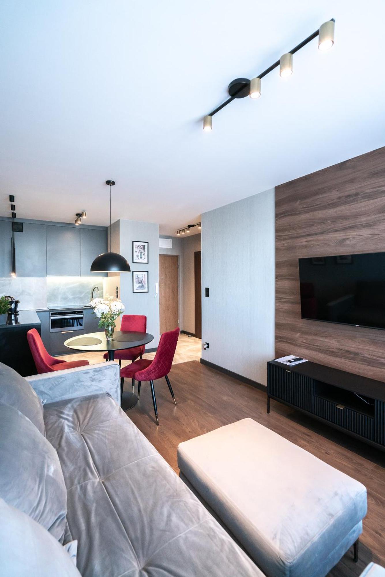 Noche Apartamenty Premium بيالا بودلاسكا المظهر الخارجي الصورة