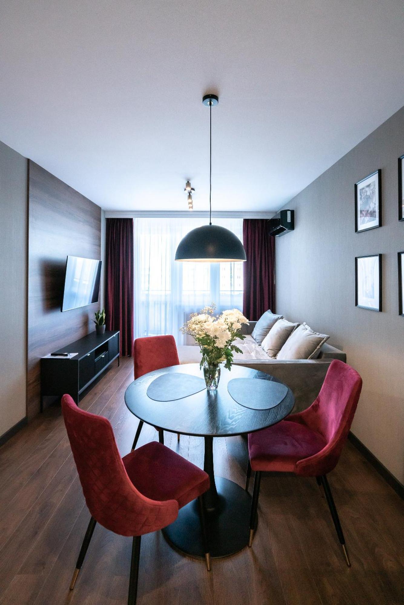 Noche Apartamenty Premium بيالا بودلاسكا المظهر الخارجي الصورة